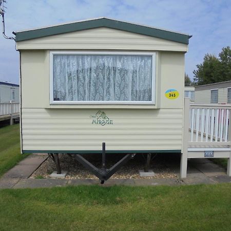 Golden Sands: Mirage Iiii:- 6 Berth, Access To The Beach 잉골드멜스 외부 사진