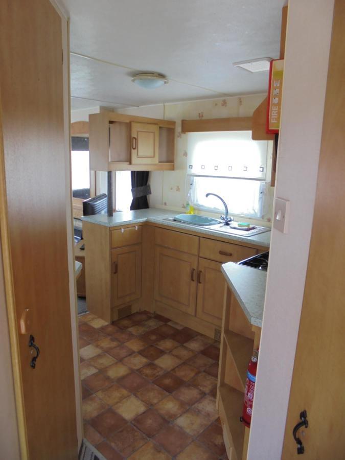 Golden Sands: Mirage Iiii:- 6 Berth, Access To The Beach 잉골드멜스 외부 사진