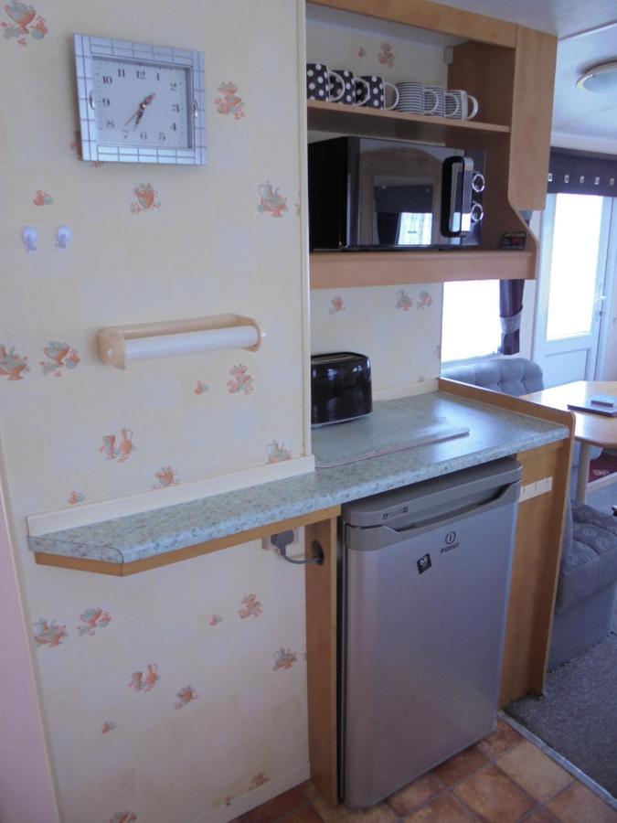 Golden Sands: Mirage Iiii:- 6 Berth, Access To The Beach 잉골드멜스 외부 사진