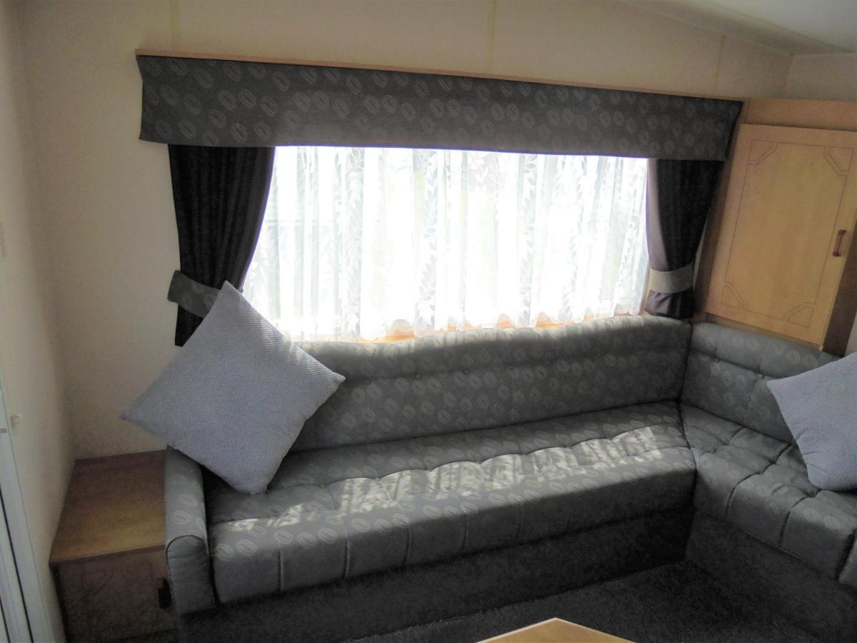 Golden Sands: Mirage Iiii:- 6 Berth, Access To The Beach 잉골드멜스 외부 사진