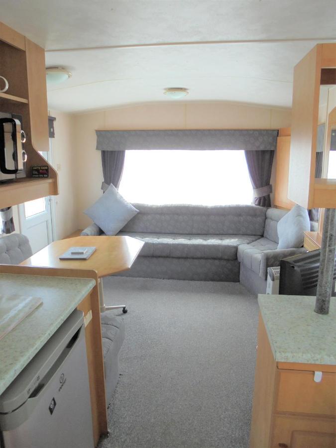 Golden Sands: Mirage Iiii:- 6 Berth, Access To The Beach 잉골드멜스 외부 사진